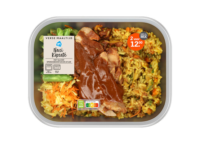 Verse maaltijd nasi kipsate