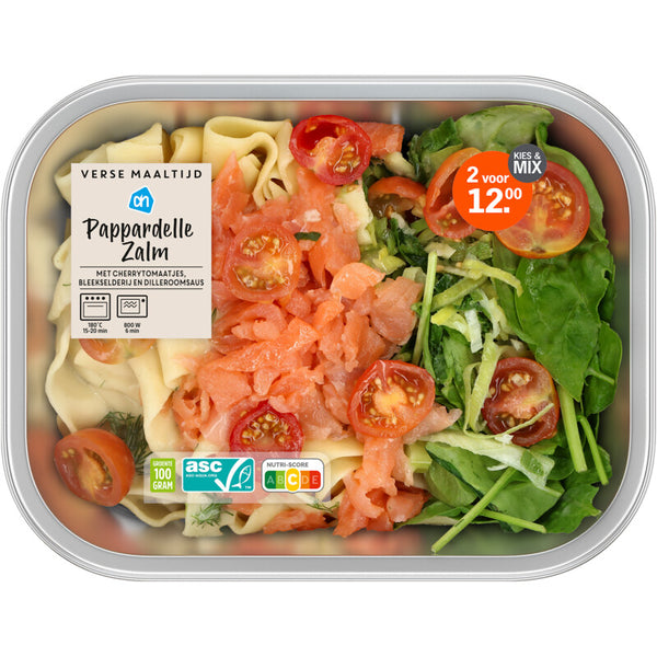 Fresh pappardelle salmon meal