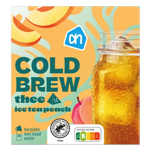 Cold brew ice tea peach